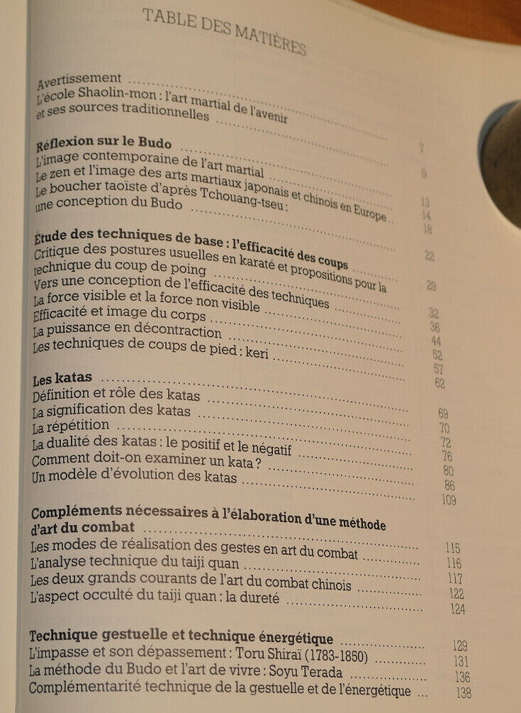 METHODE DES ARTS MARTIAUX A MAINS NUES / KENJI TOKITSU / ROBERT LAFFONT 1990