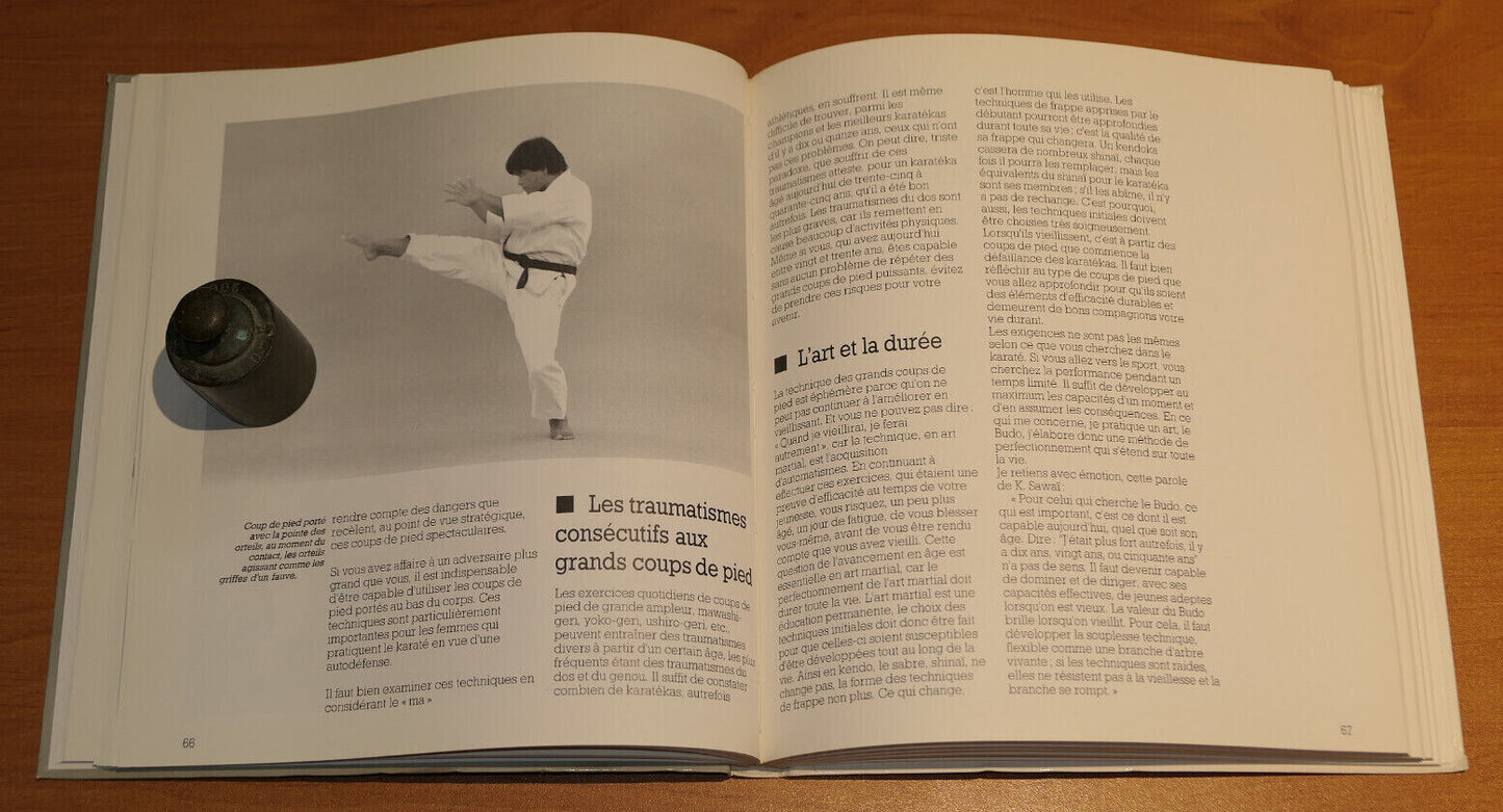 METHODE DES ARTS MARTIAUX A MAINS NUES / KENJI TOKITSU / ROBERT LAFFONT 1990