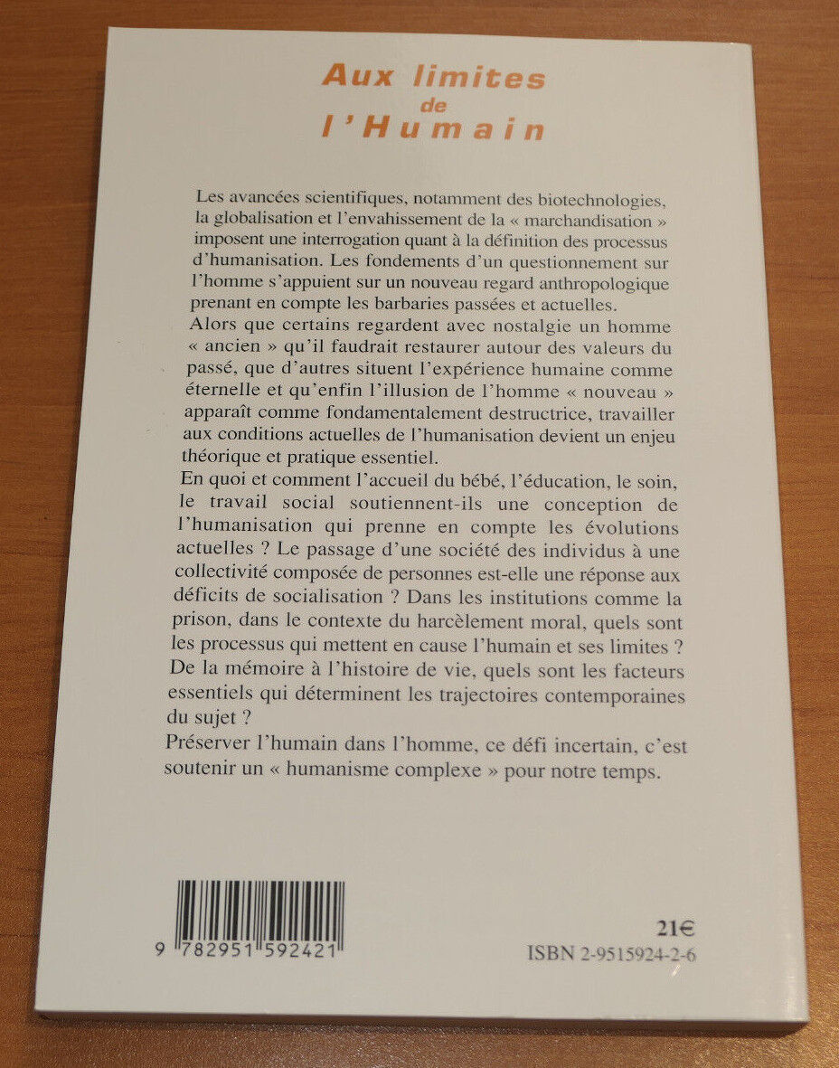 AUX LIMITES DE L'HUMAIN / COLLECTIF CULTURES EN MOUVEMENT 2003 / ANTHROPOLOGIE