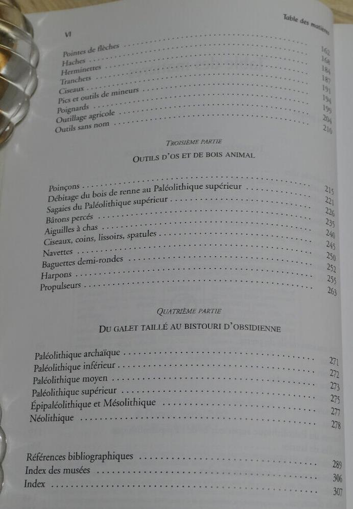 OUTILS PREHISTORIQUES / JEAN-LUC PIEL-DESRUISSEAUX / DUNOD 2002 4e EDITION