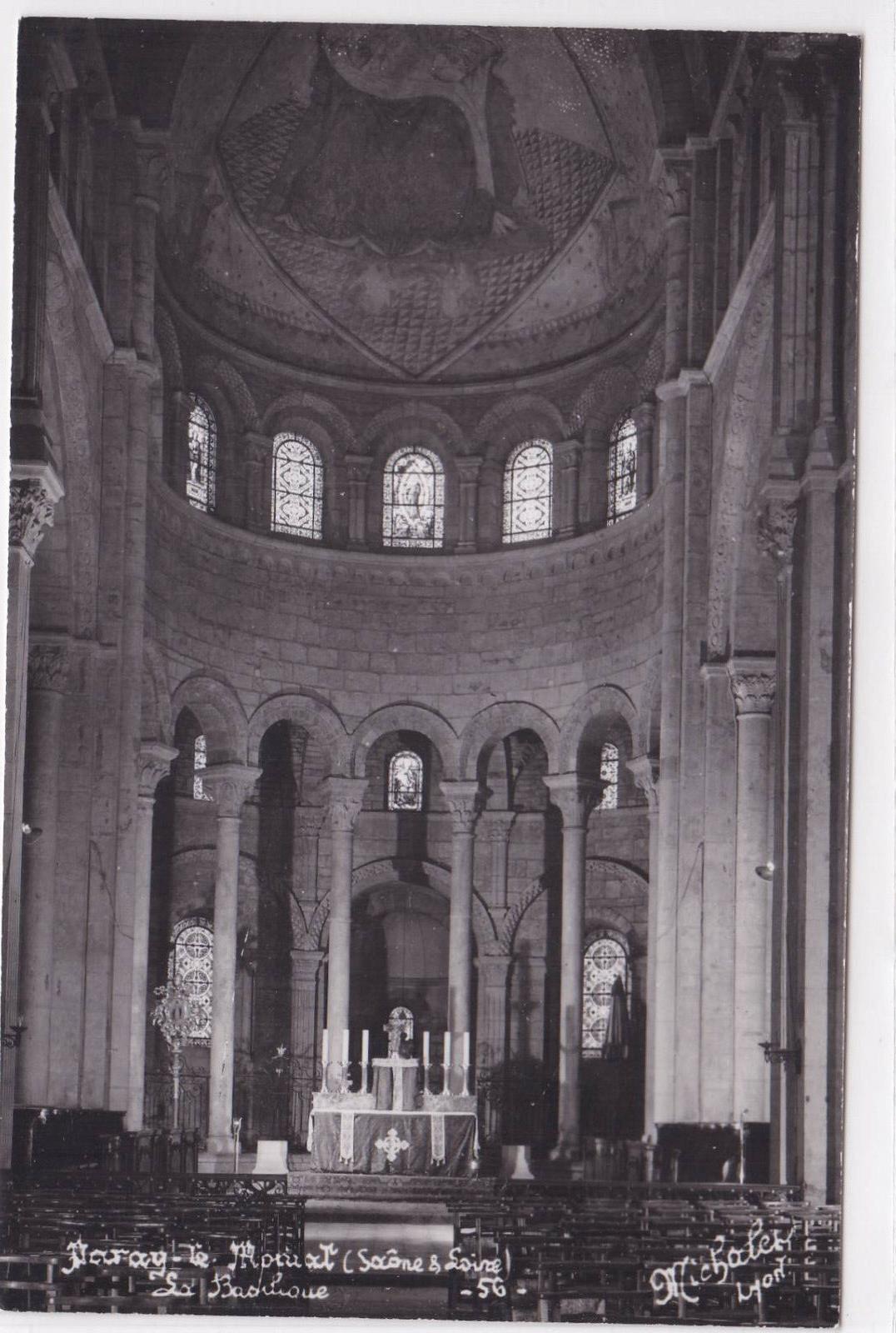 CARTE POSTALE ANCIENNE PARAY-LE-MONIAL LA BASILIQUE