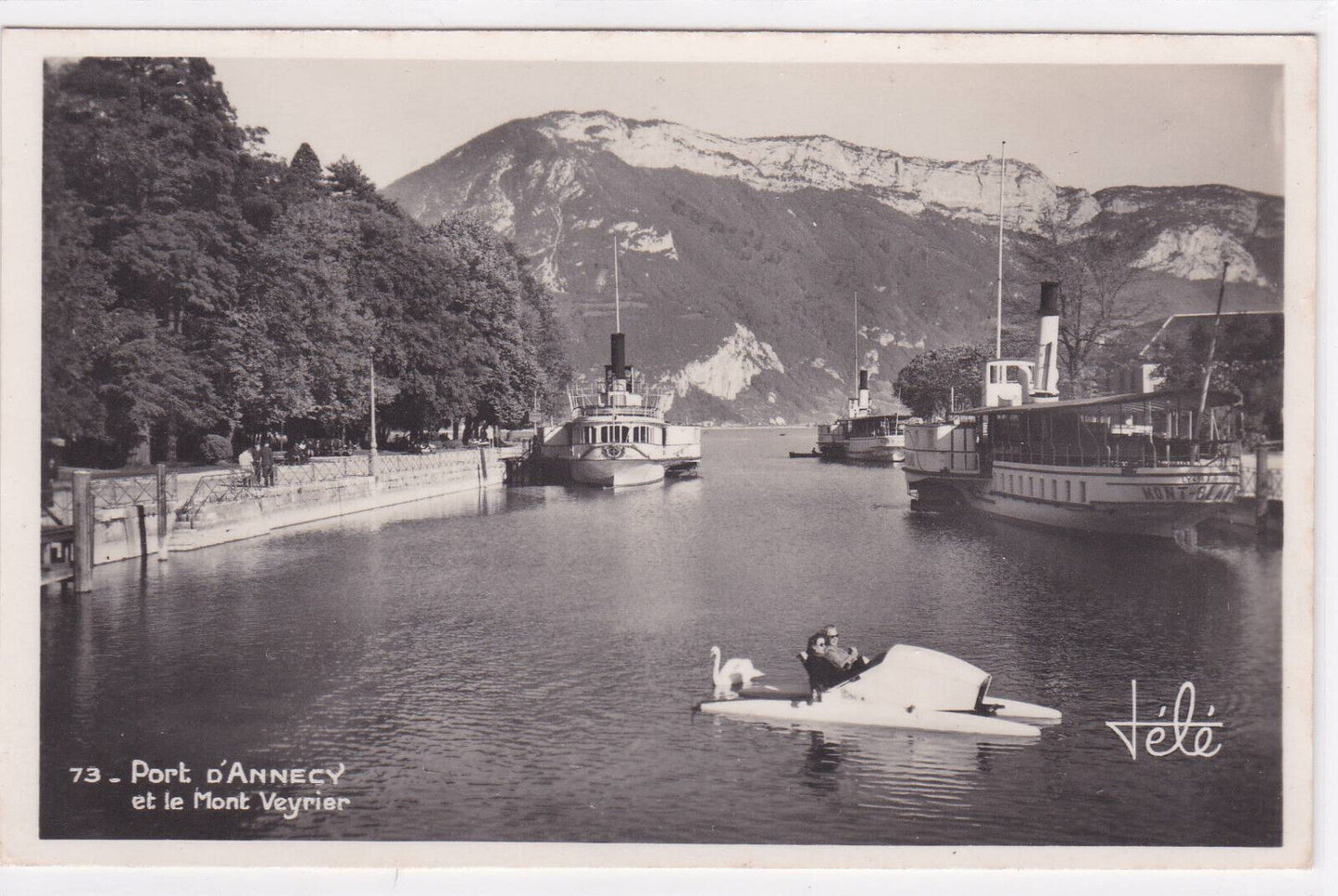 CARTE POSTALE CPSM PORT D'ANNECY ET LE MONT VEYRIER BATEAUX PEDALO PAYSAGE