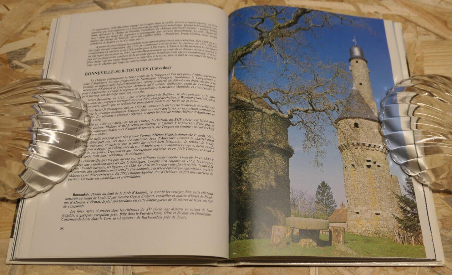 CHATEAUX FORTS DE NORMANDIE / BERNARD BECK / HISTOIRE ARCHITECTURE MILITAIRE