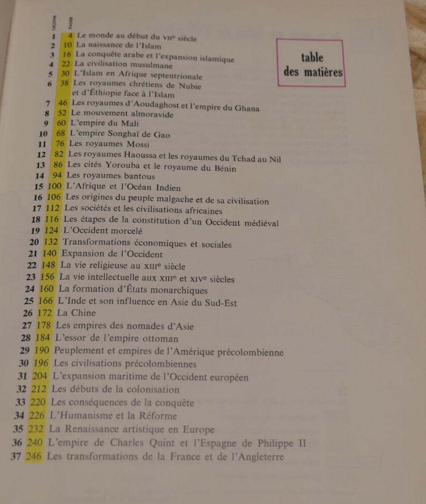 MANUEL HISTOIRE DU VIIe AU XVIe SIECLE / PROGRAMME AFRICAIN MALGACHE 5e / 1976