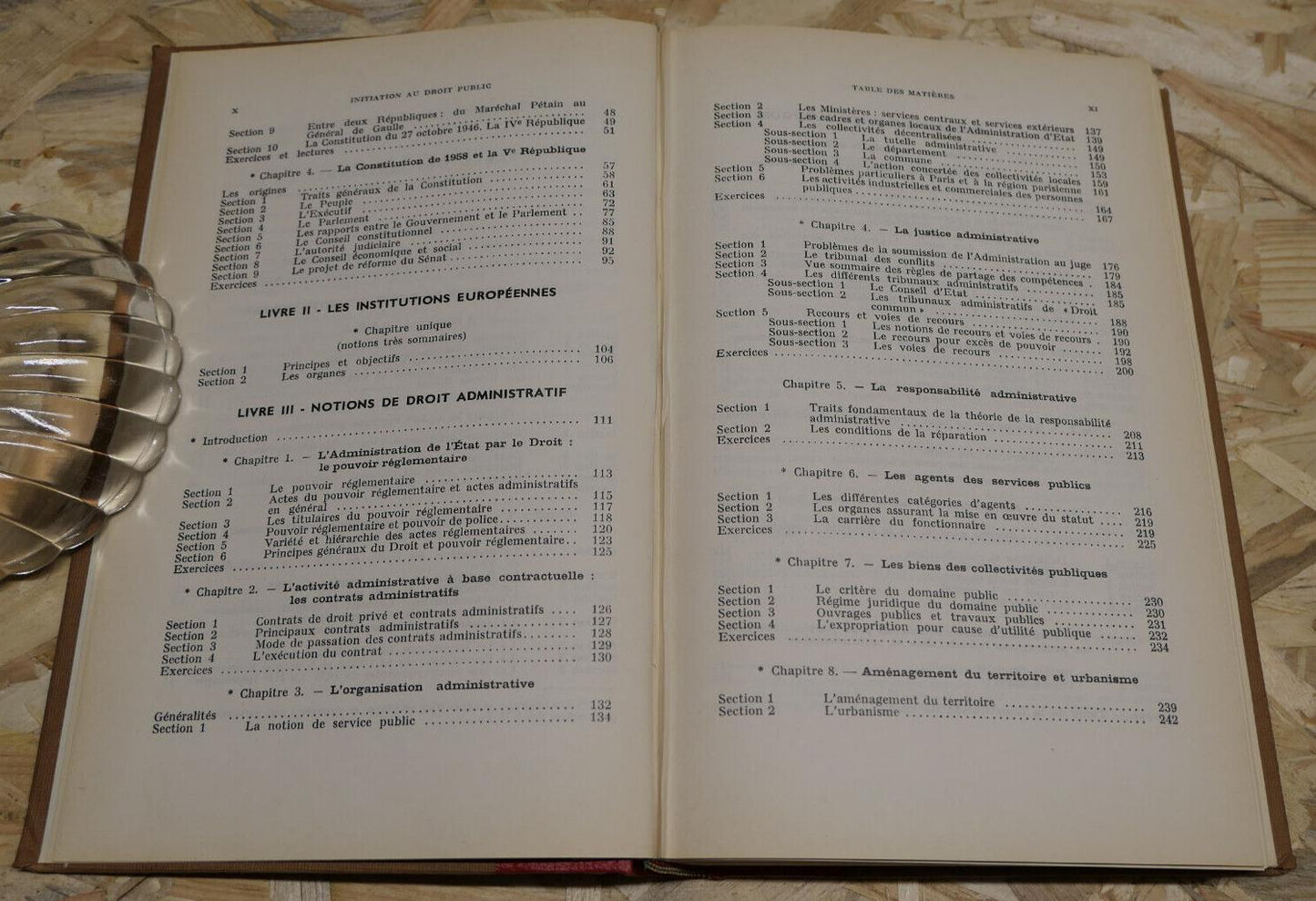 INITIATION AU DROIT PUBLIC / JEAN ROCHE / DUNOD 1969 / DEDICACE