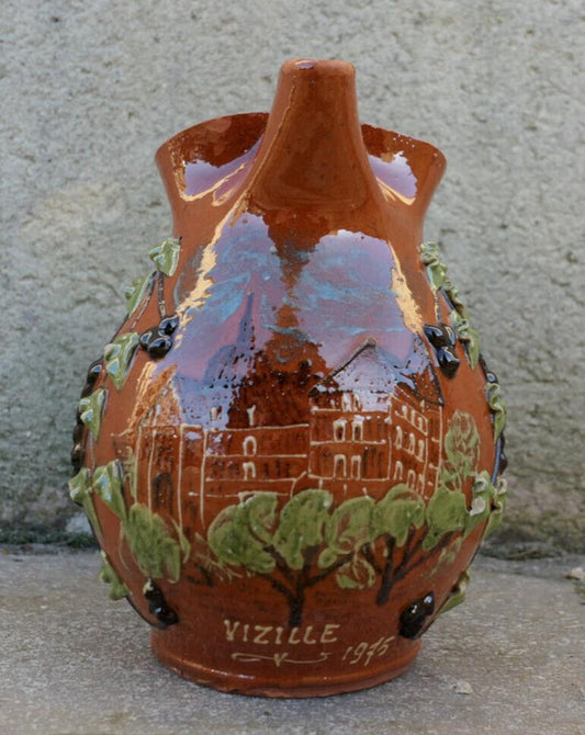 ANCIEN PICHET ALCOOL VIN COL PINCE VIZILLE 1975 SOUVENIR DECO ROMANCHE ISERE