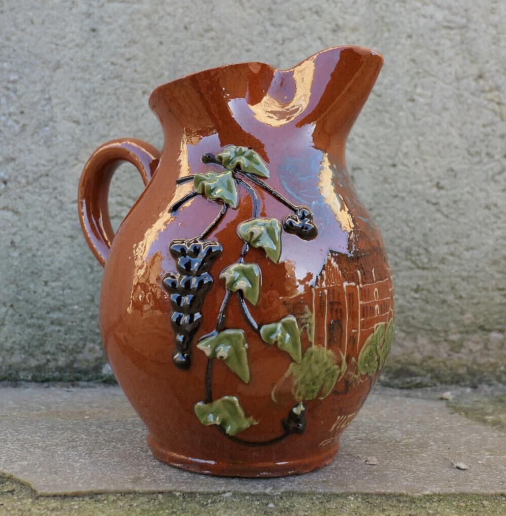 ANCIEN PICHET ALCOOL VIN COL PINCE VIZILLE 1975 SOUVENIR DECO ROMANCHE ISERE