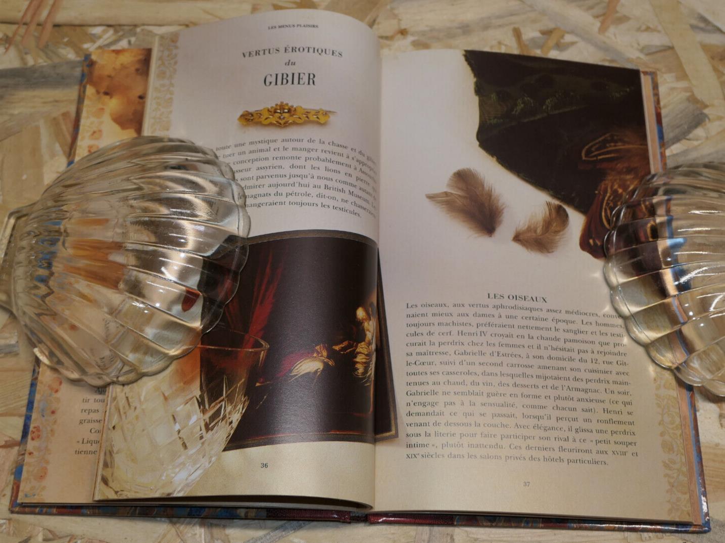 LES MENUS PLAISIRS / SAVEURS VERTUS ET SECRETS DE LA CUISINE APHRODISIAQUE