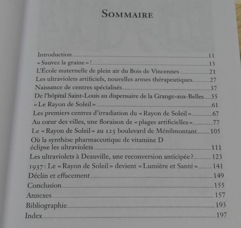 ECOLIERS SOUS ULTRAVIOLETS DANS LES ANNEES FOLLES / HISTOIRE SANTE MEDECINE 2013