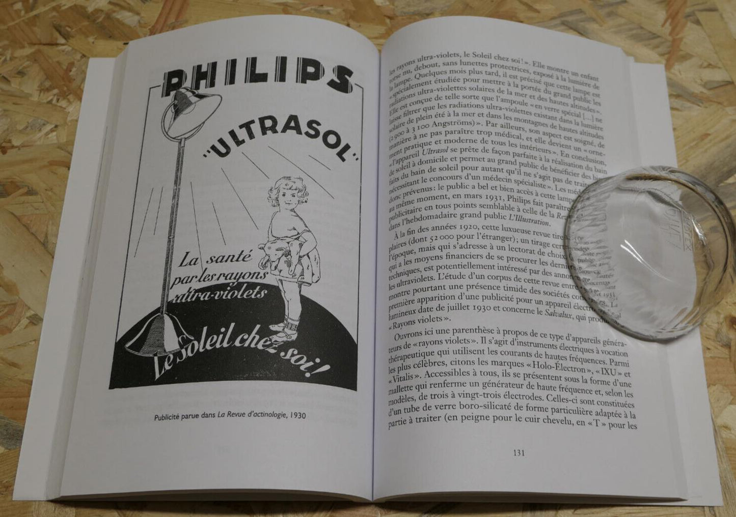 ECOLIERS SOUS ULTRAVIOLETS DANS LES ANNEES FOLLES / HISTOIRE SANTE MEDECINE 2013