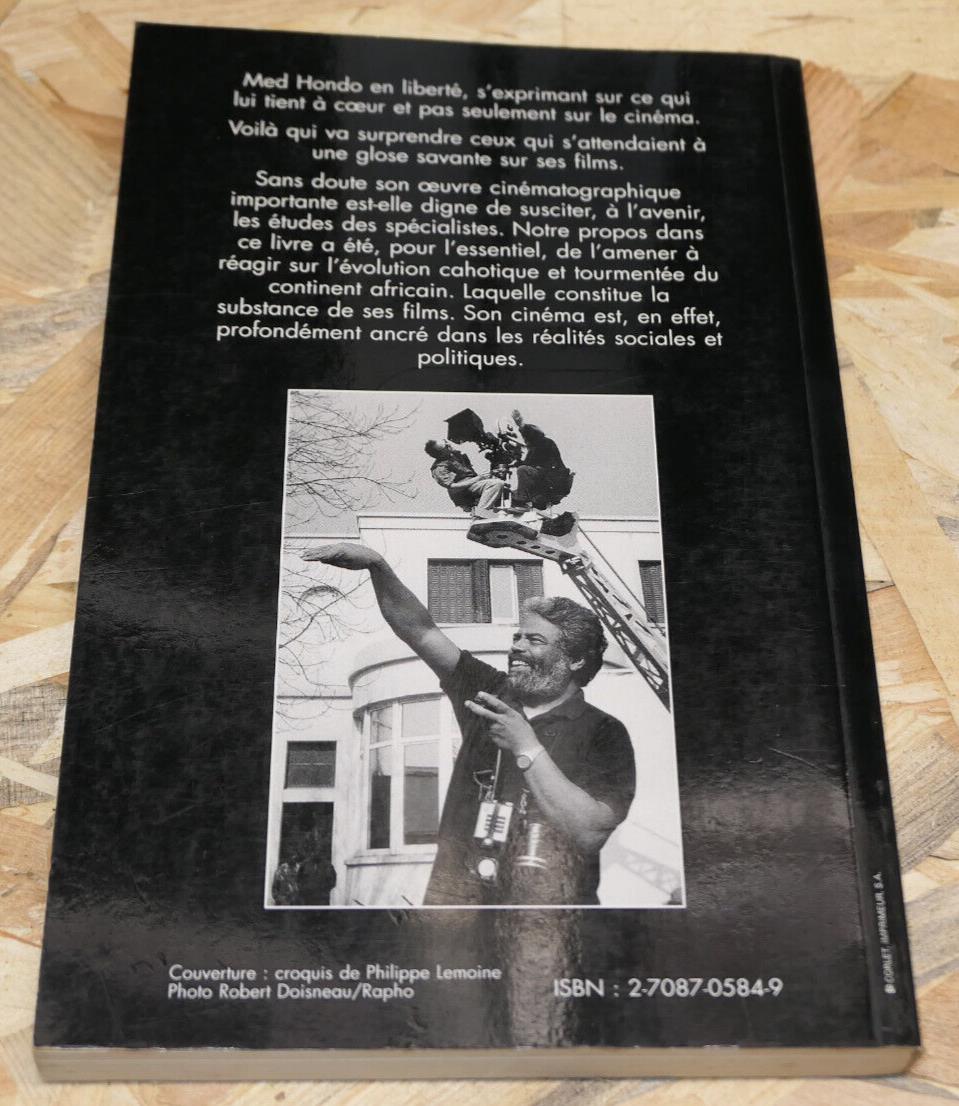 MED HONDO UN CINEASTE REBELLE IBRAHIMA SIGNATE PRESENCE AFRICAINE CINEMA 1994
