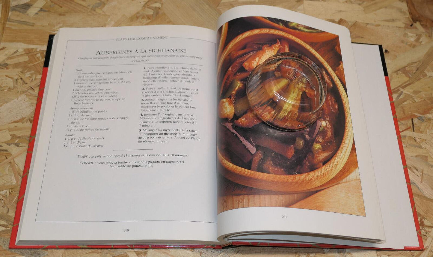 LA CUISINE CHINOISE / JILLIAN STEWART / TORMONT 1994 / GASTRONOMIE RECETTES ASIE