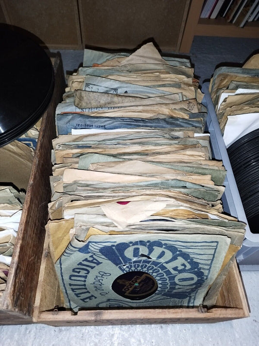 Lot De 700 Disques 78 Tours