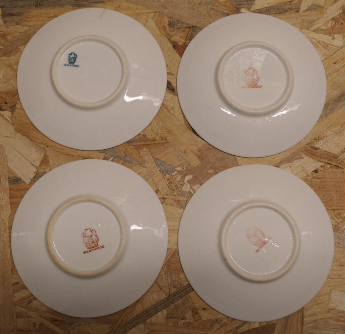 Rare Ensemble De 4 Tasses À Café Et Soucoupes WEDGWOOD Porcelaine Anglaise XIXe