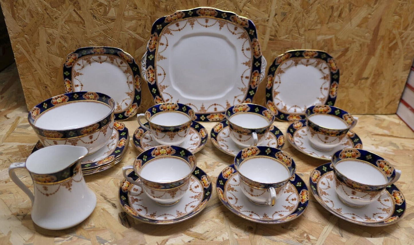Rare Service À Thé En Porcelaine Anglaise Royal Albert Crown China England 1925