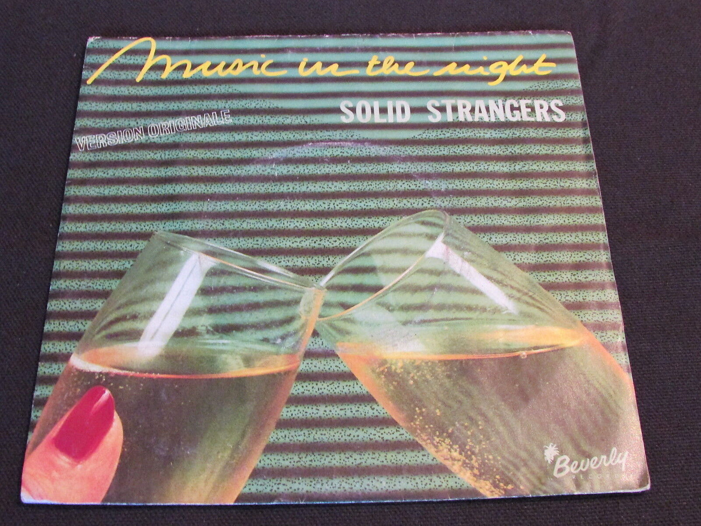 SOLID STRANGERS SP 45T 7" MUSIC IN THE NIGHT 1985