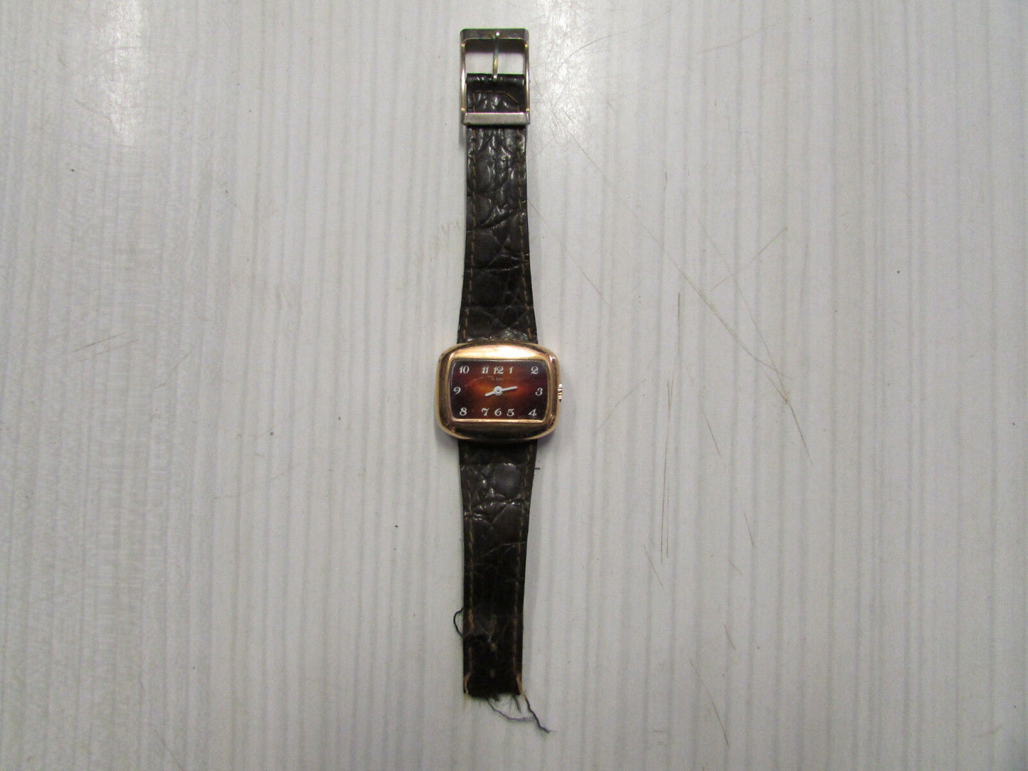 Ancienne Montre Plaqué Or G. GAY Vintage