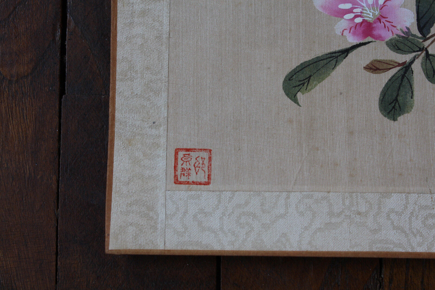 Lot de 3 Anciennes Peintures sur Soie Asie Hong-Kong Début XXème