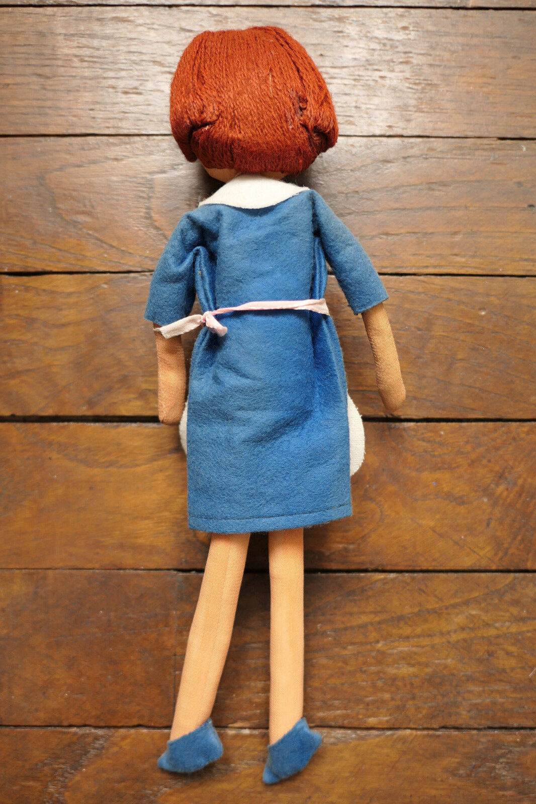 ANCIENNE POUPEE FEMME ROBE TISSU FEUTRE LAINE JOUET DECO VINTAGE 1960/70