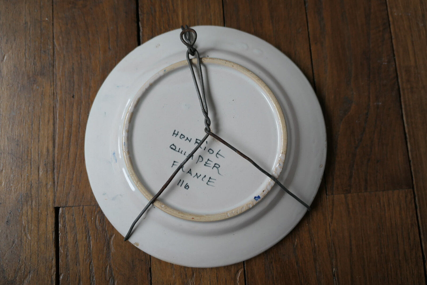 PAIRE DE PETITES ASSIETTES FAIENCE QUIMPER HENRIOT DEBUT XXe