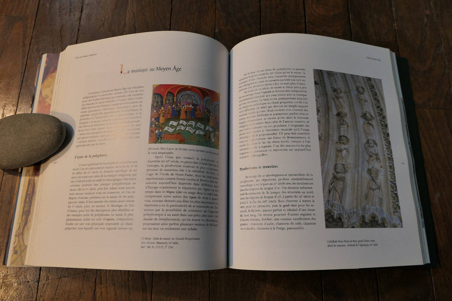 L'ILE DE FRANCE MEDIEVALE TOME I HISTOIRE EDITIONS D'ART SOMOGY 2001