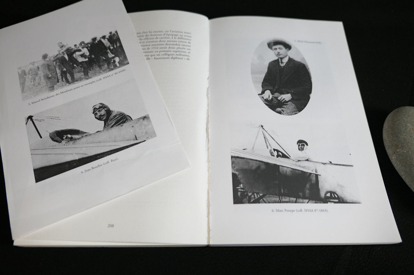 LES BRETONS ET L'AERONAUTIQUE DES ORIGINES A 1939 THIERRY LE ROY 2002 AVIATION