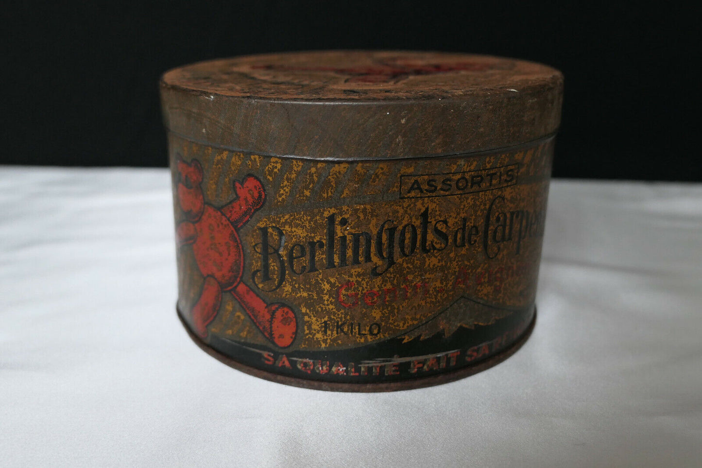 ANCIENNE BOITE TOLE BERLINGOTS DE CARPENTRAS GENIN AVIGNON 1KG COLLECTION