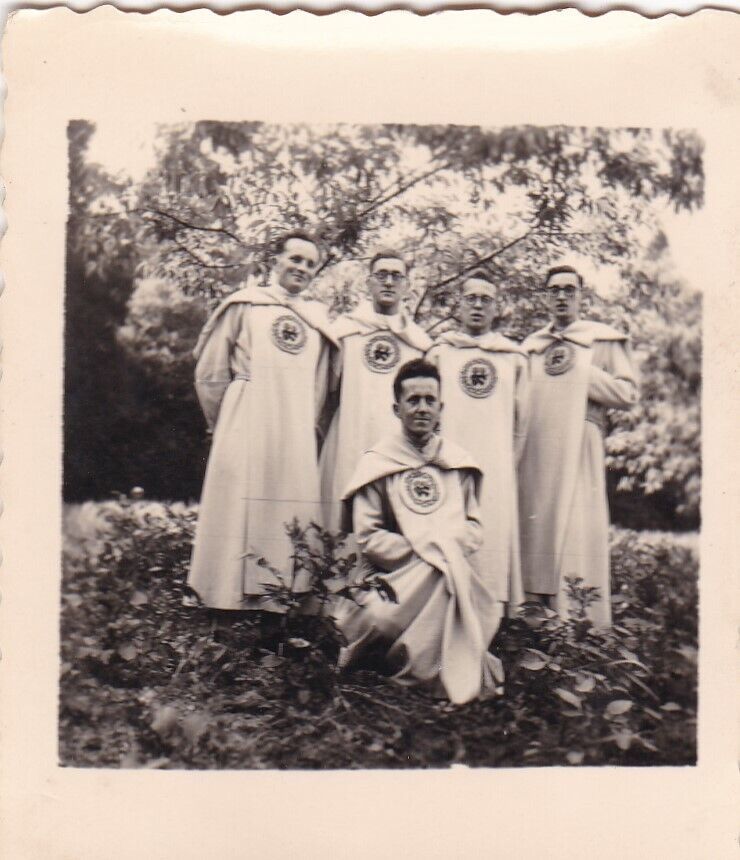 VINTAGE SNAPSHOT PHOTO ANONYME GROUPE HOMMES RELIGIEUX LOT X5