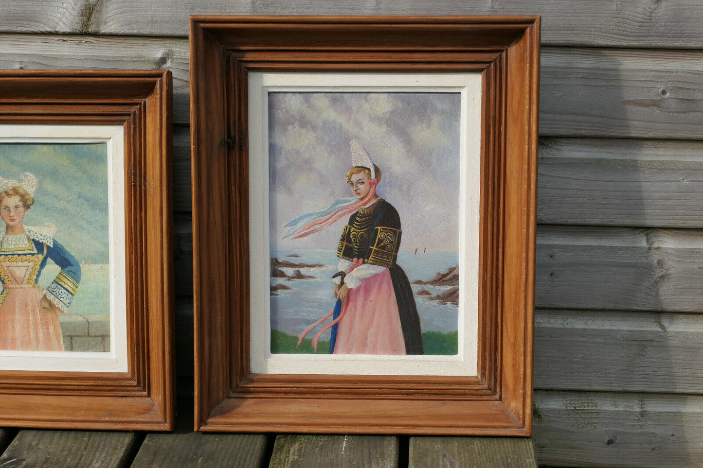 PAIRE ANCIENS TABLEAUX PEINTURES PORTRAITS FEMMES BRETONNES COIFFES BRETAGNE