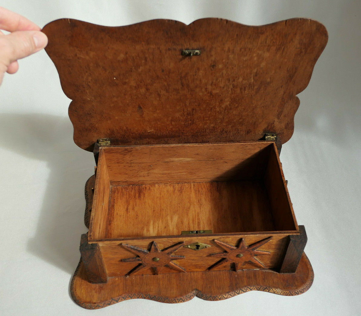 ANCIENNE BOITE COFFRET EN BOIS DECO ANCRE MARINE ART POPULAIRE
