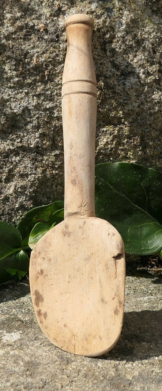 ANCIENNE CUILLERE EN BOIS