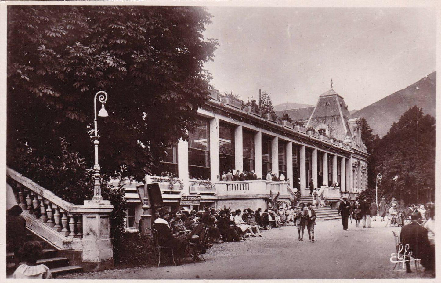 CARTE POSTALE ANCIENNE CPA NOIR ET BLANC / LUCHON LE CASINO
