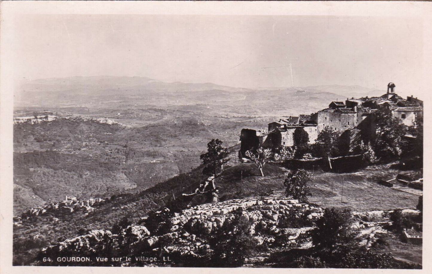 CARTE POSTALE ANCIENNE CPA NOIR ET BLANC / GOURDON LE VILLAGE