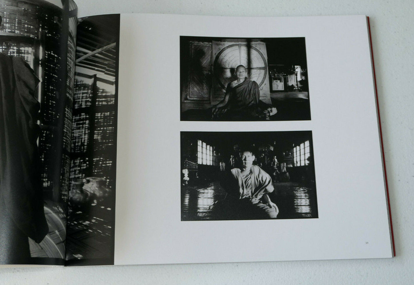 BIRMANIE UNE FOI AU QUOTIDIEN / PHOTOGRAPHIES / EDITIONS PAYOT LAUSANNE 2002