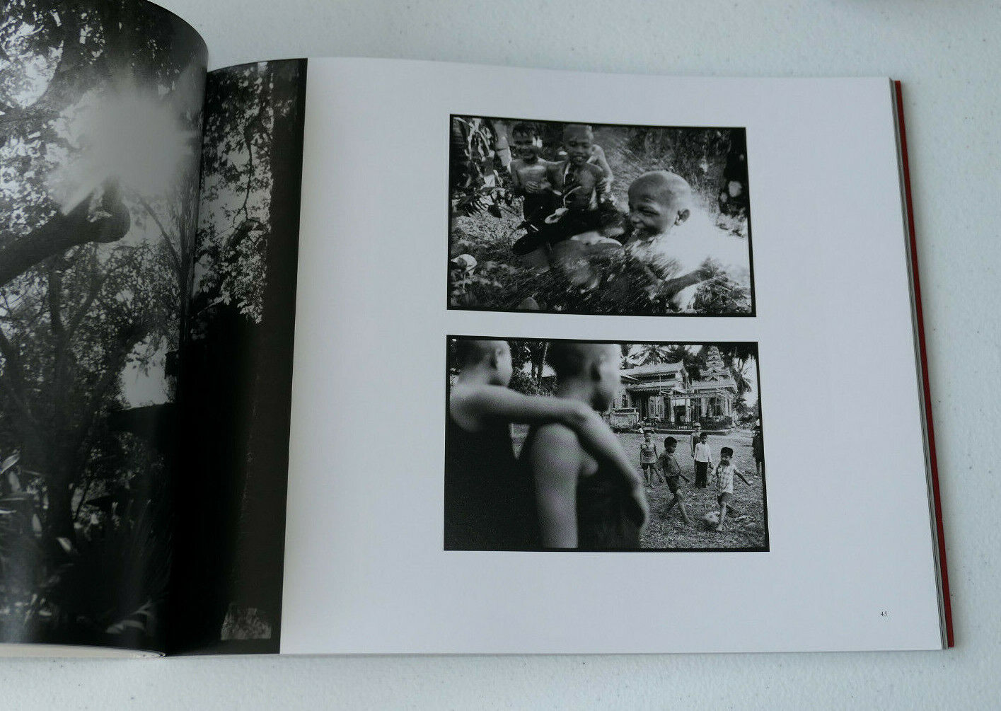 BIRMANIE UNE FOI AU QUOTIDIEN / PHOTOGRAPHIES / EDITIONS PAYOT LAUSANNE 2002