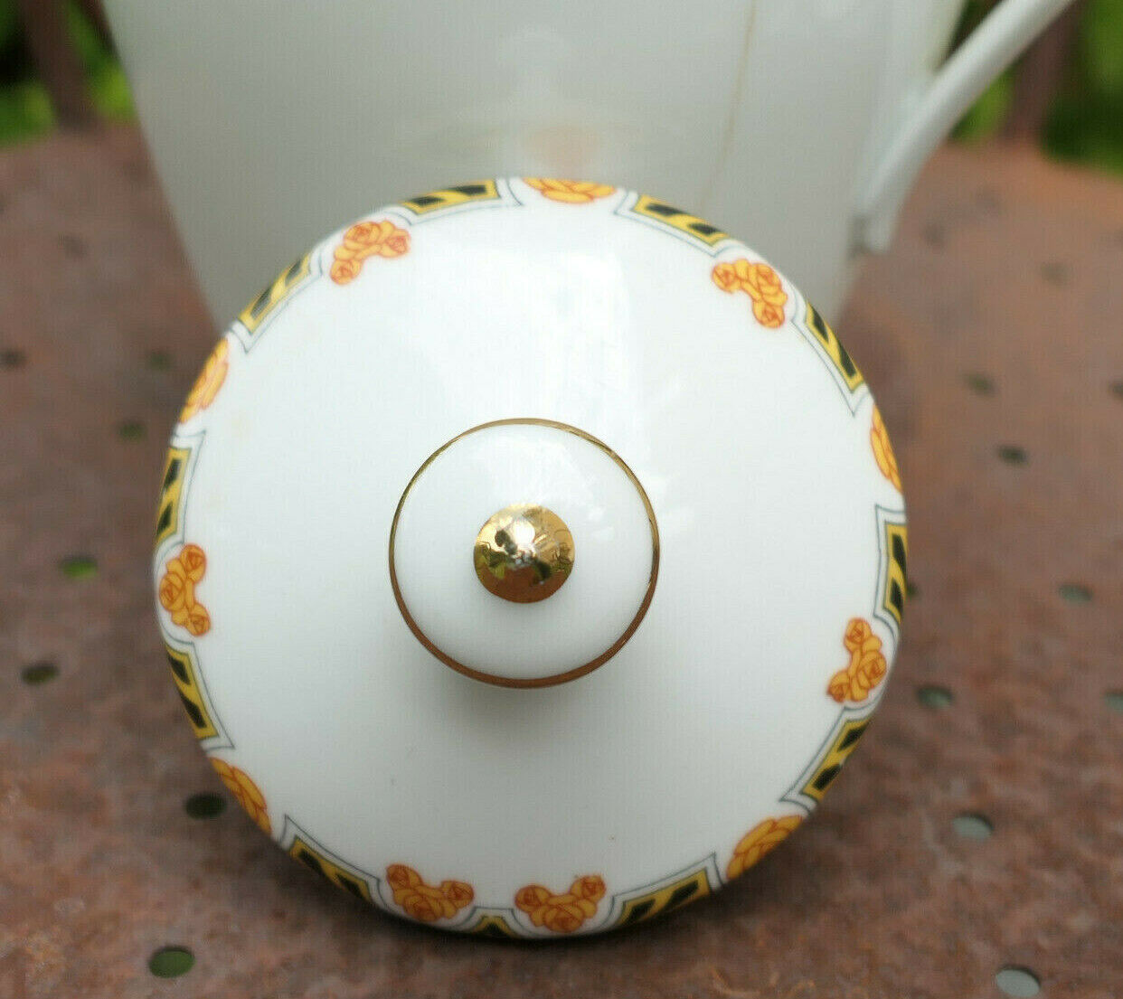 ANCIEN SUCRIER EN PORCELAINE LIMOGES PORCELAIN SUGAR BOWL MONOGRAMME DC OU CD