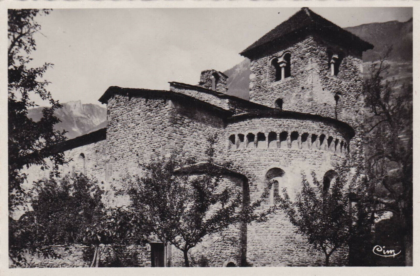 CPSM CARTE POSTALE NOIR & BLANC AIME SAVOIE BASILIQUE ST-MARTIN