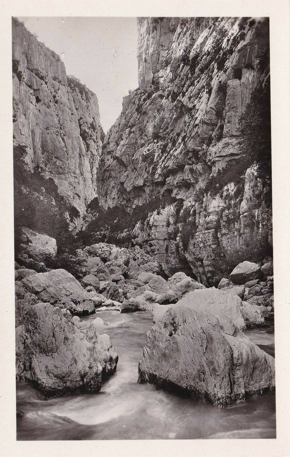 LOT DE 12 CARTES POSTALES CPSM NOIR & BLANC / LE GRAND CANON DU VERDON