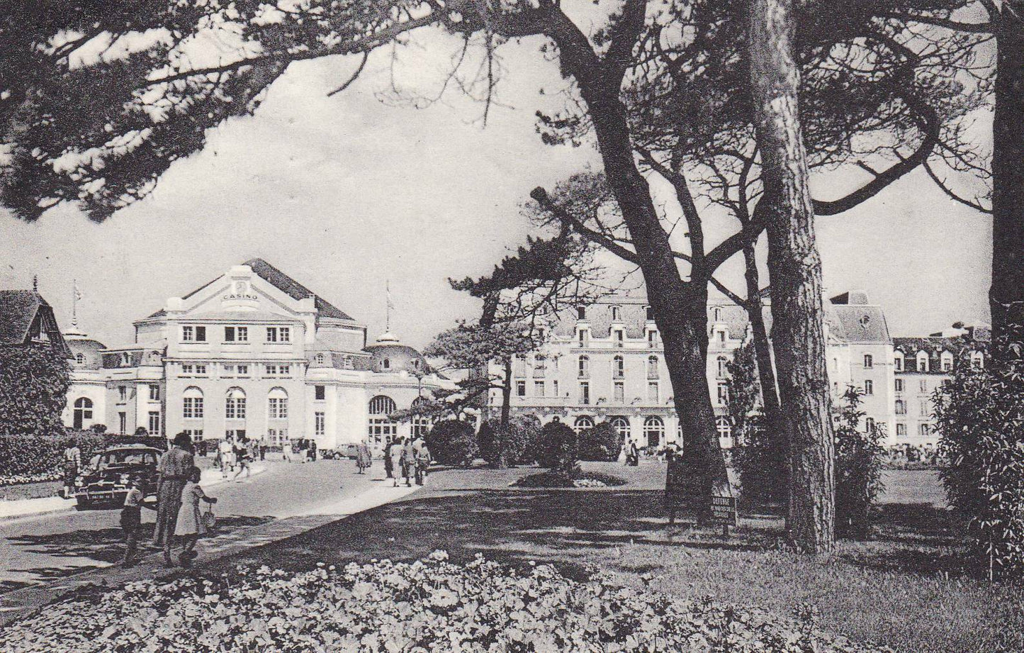 CPSM BLACK & WHITE POSTCARD / CABOURG THE CASINO AND THE GARDENS (1956)