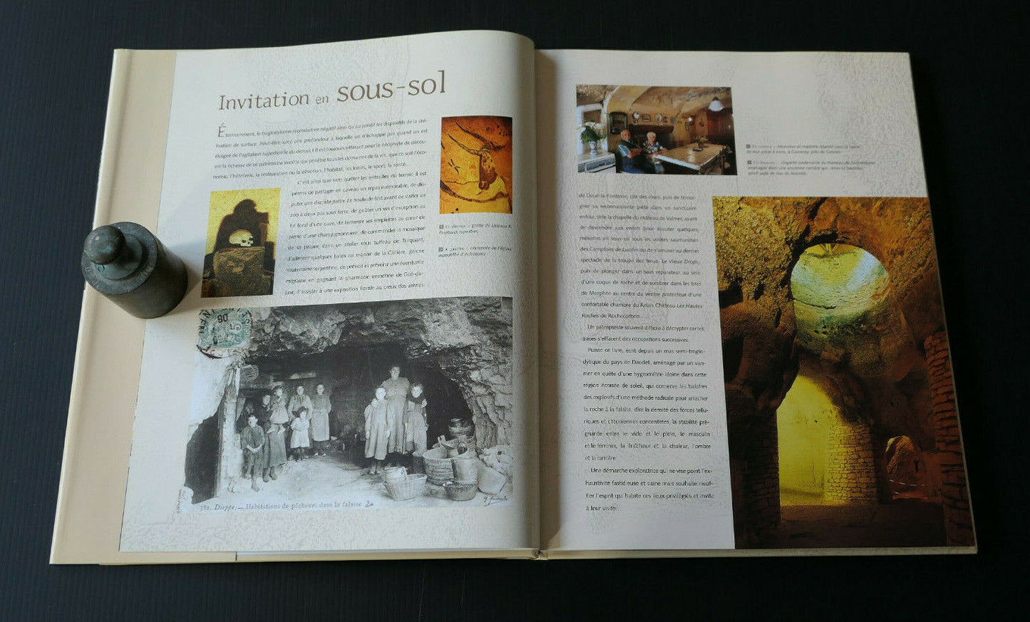 UNE FRANCE INSOLITE LES TROGLODYTES / EDITIONS OUEST-FRANCE 2002