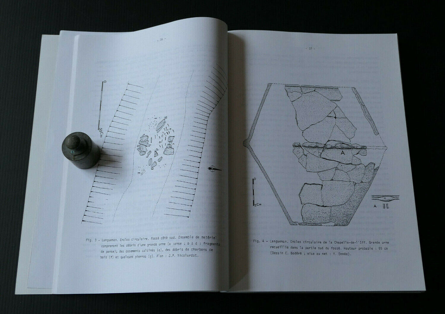 ENCLOS FUNERAIRES STRUCTURES D'HABITAT EUROPE NORD-OUEST / CNRS RENNES 1983
