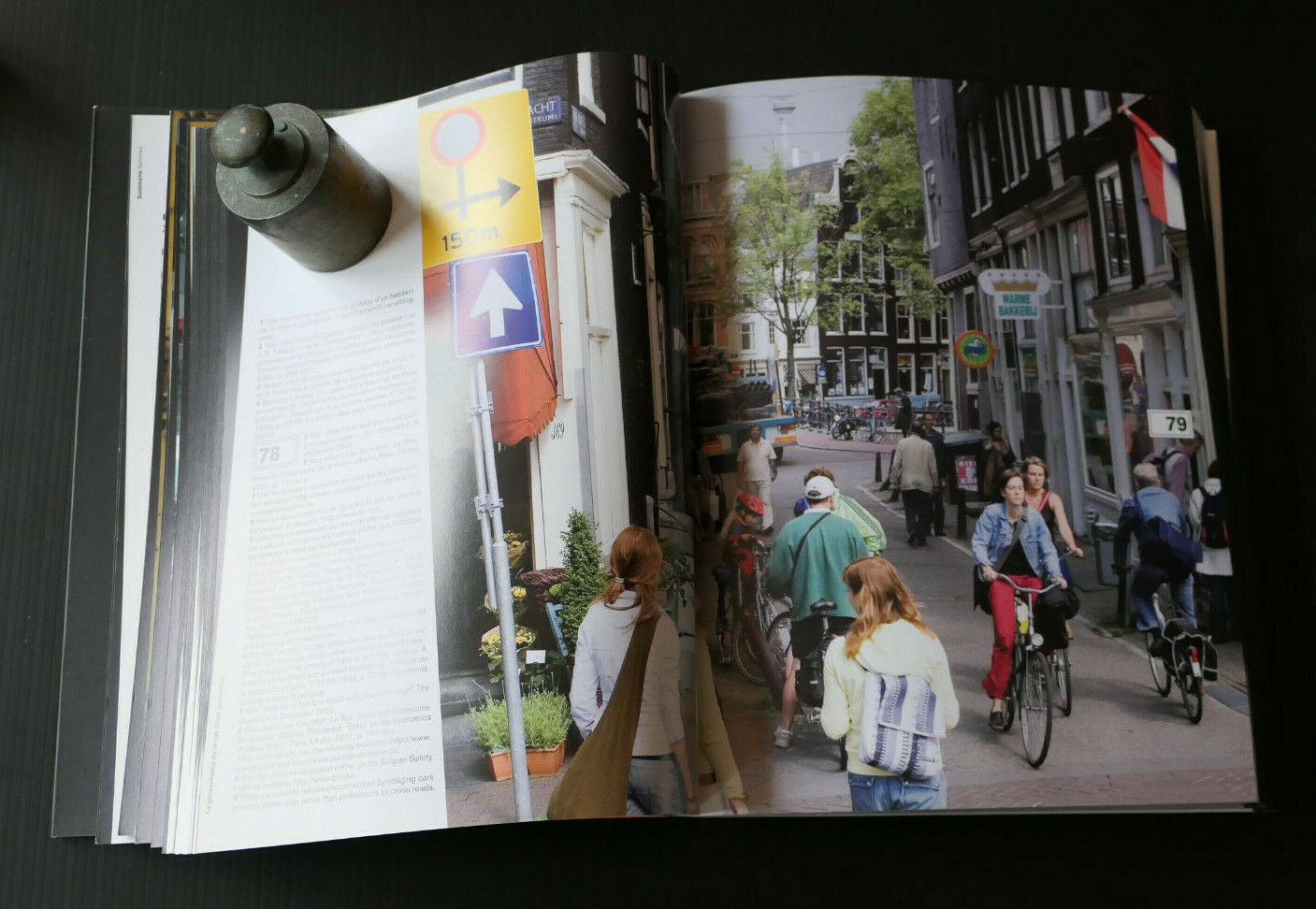 LA RUE EST A NOUS TOUS / THE STREET BELONGS TO ALL OF US / AU DIABLE VAUVERT