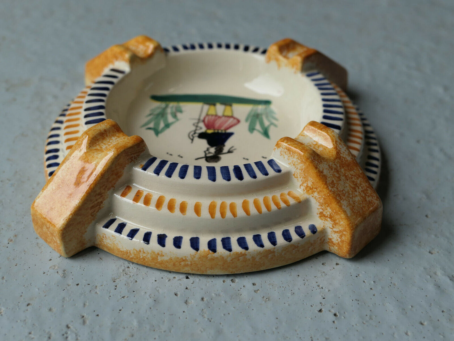 ANCIEN CENDRIER FAIENCE DE QUIMPER HB BRETAGNE DECO