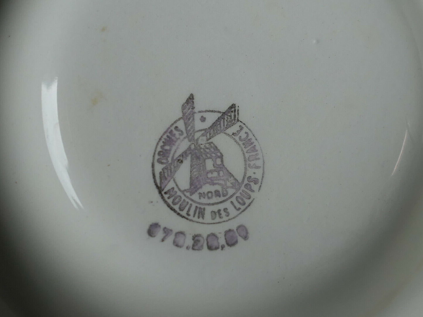 ANCIEN CENDRIER CERAMIQUE MOULIN DES LOUPS ORCHIES CRAVEN A CIGARETTES TABAC