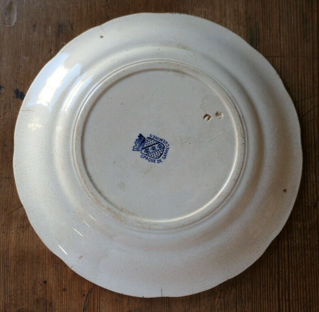 ANCIENNE ASSIETTE PARLANTE EN FAIENCE OPAQUE DE SARREGUEMINES LA GARDE NATIONALE
