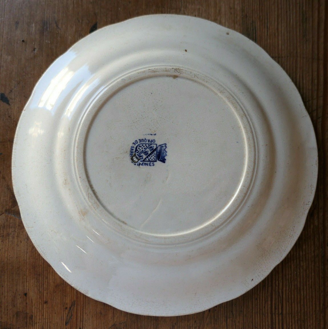 ANCIENNE ASSIETTE PARLANTE EN FAIENCE OPAQUE DE SARREGUEMINES LA GARDE NATIONALE