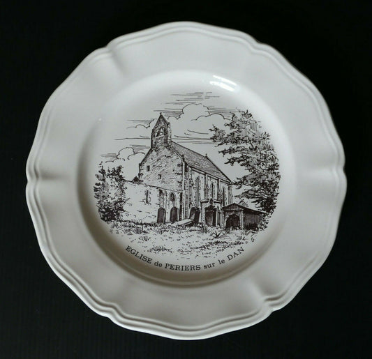 ASSIETTE DECORATIVE EGLISE DE PERIERS SUR LE DAN NORMANDIE CALVADOS