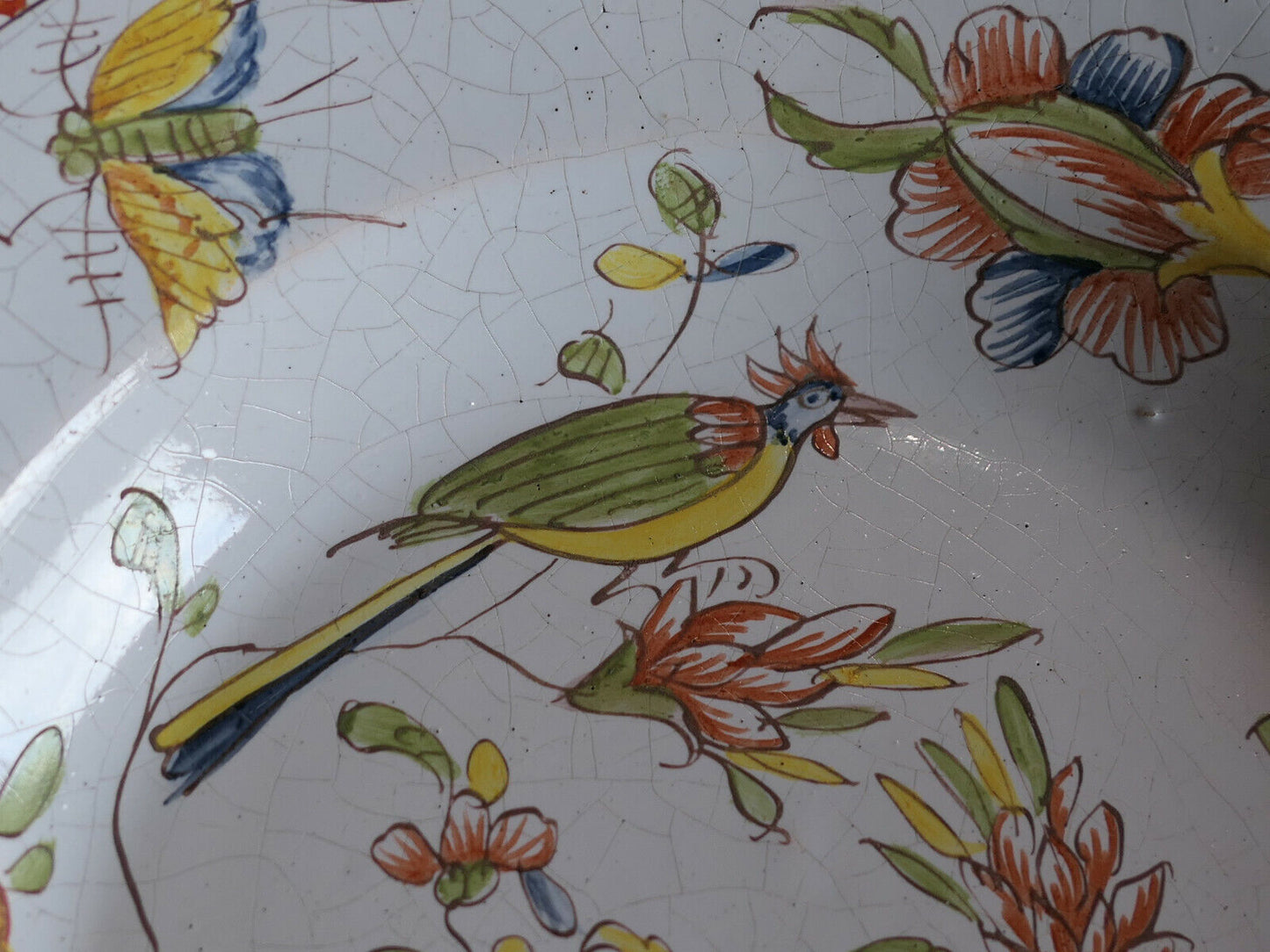 ASSIETTE CREUSE EN FAIENCE CERAMIQUE CRAQUELEE MOUSTIERS OU MARTRES TOLOSANE