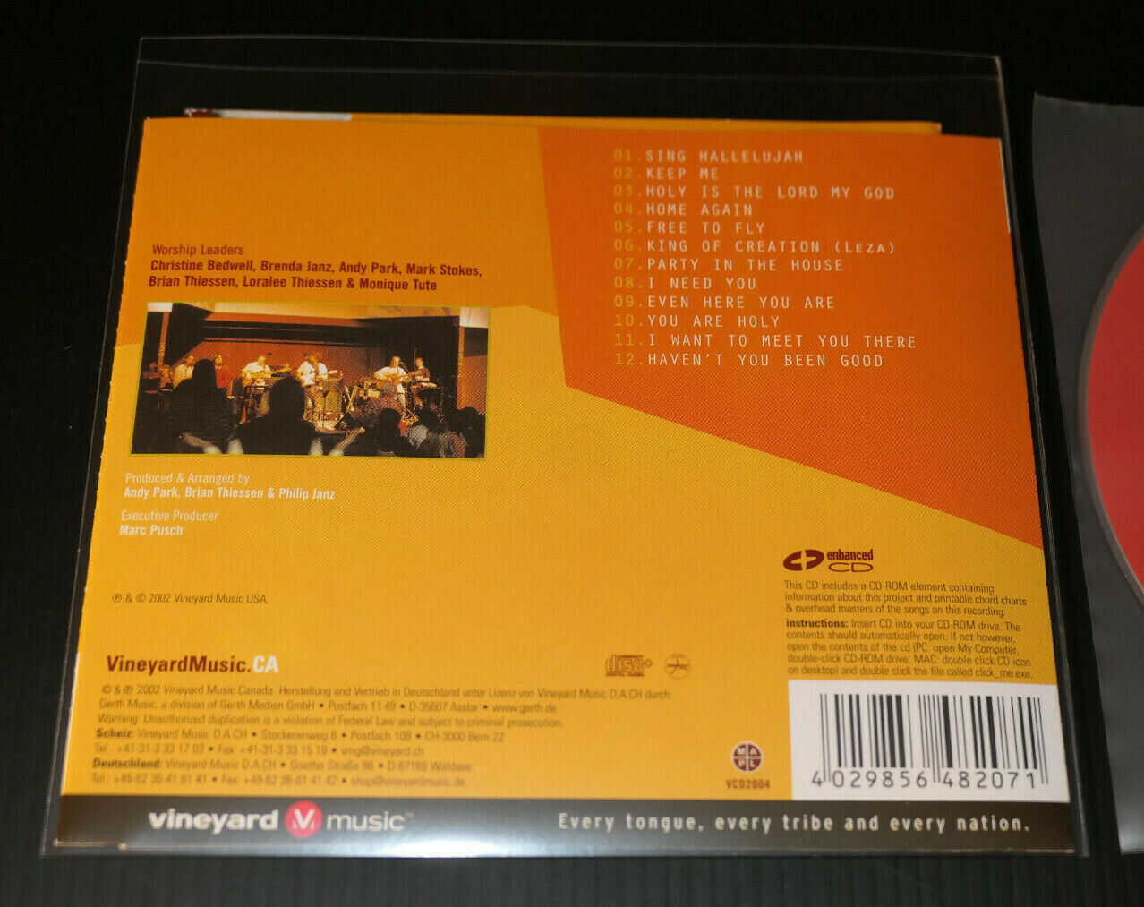 CD FREE TO FLY (HOME AGAIN) / VINEYARD 2002