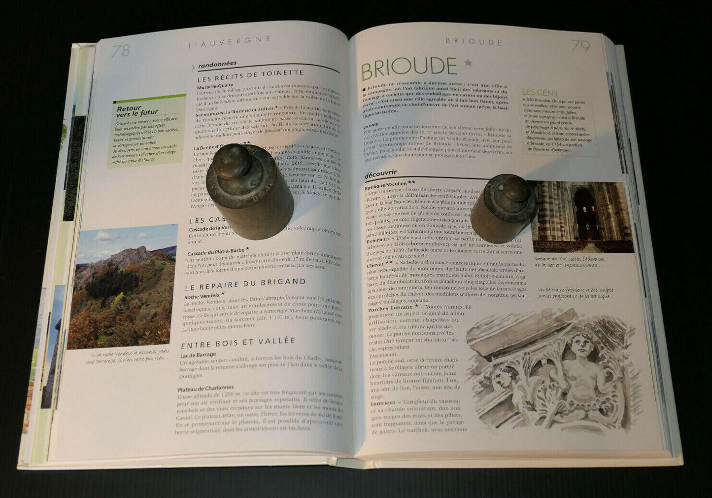 L'AUVERGNE / MES LIVRES VOYAGES / MICHELIN / EDITIONS ATLAS 2007